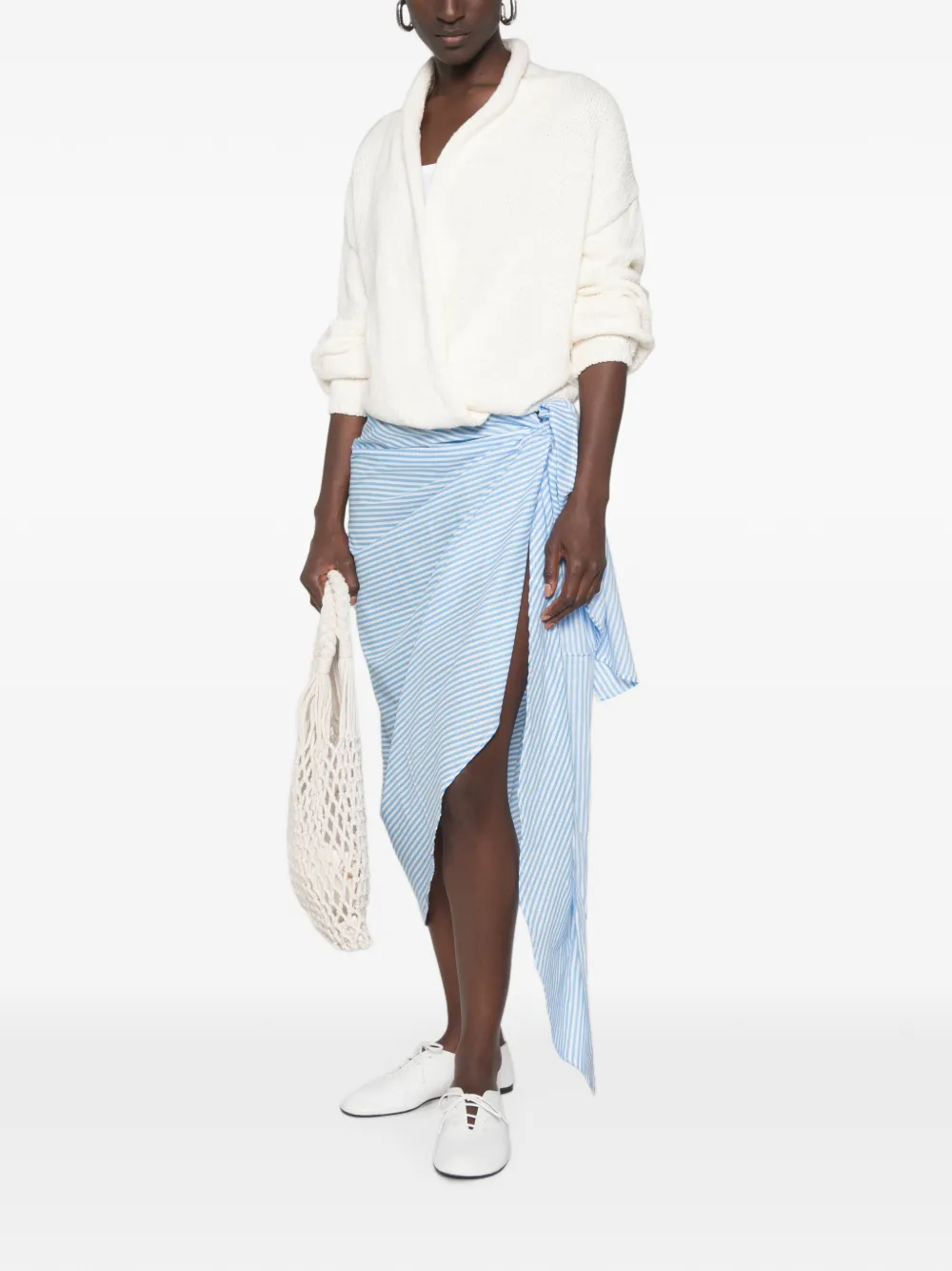 The Frankie Shop Thira gestreepte wikkelrok Blauw