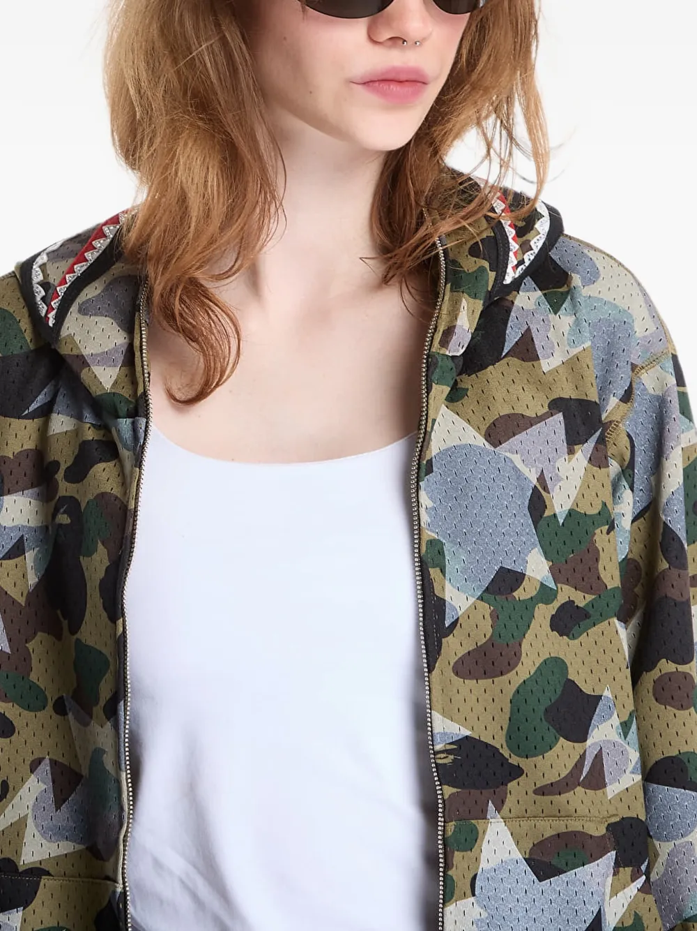 A BATHING APE Shark hoodie met camouflageprint Groen