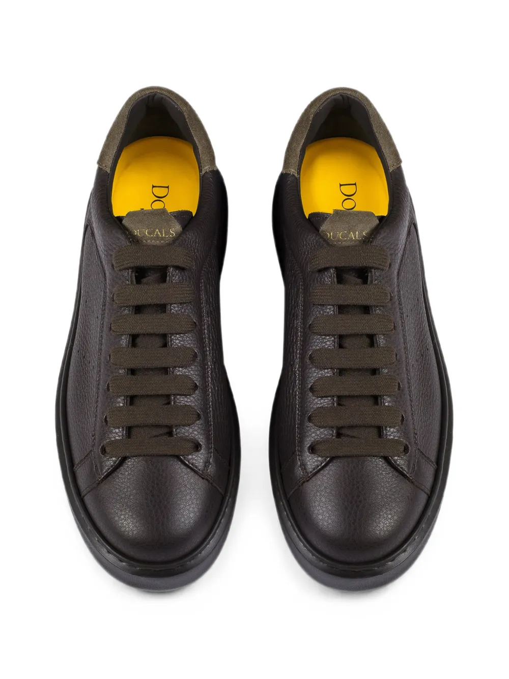 Doucal's pebbled-texture low-top sneakers Bruin