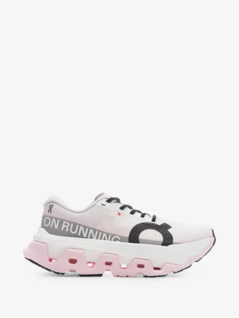 On zapatillas Cloudmonster 3 Hyper