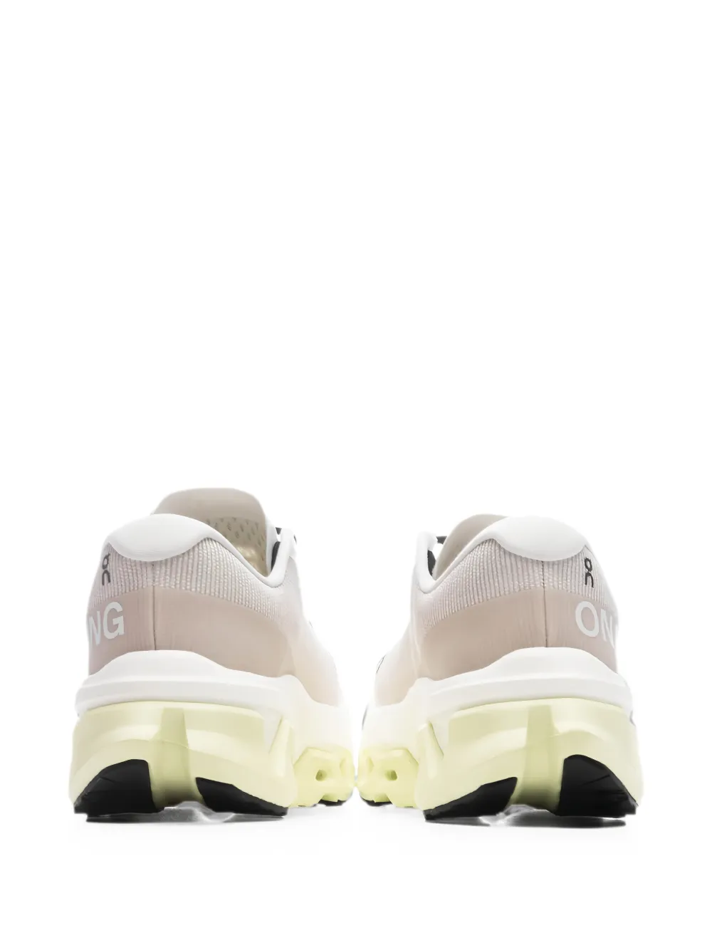 On Cloudm ster 3 Hyper sneakers Beige