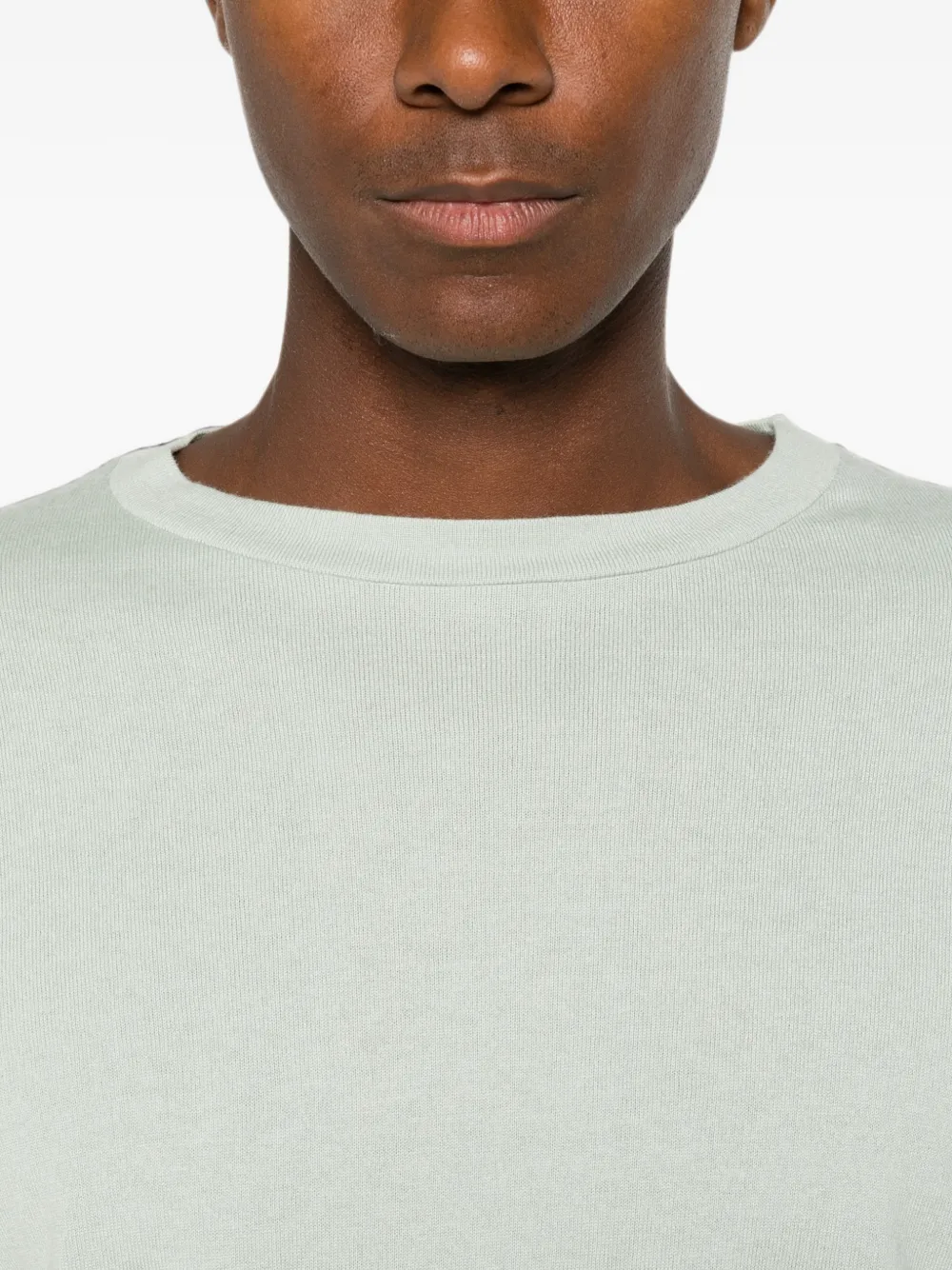 extreme cashmere Jones Long-sleeve T-shirt in Neutrals, view 5