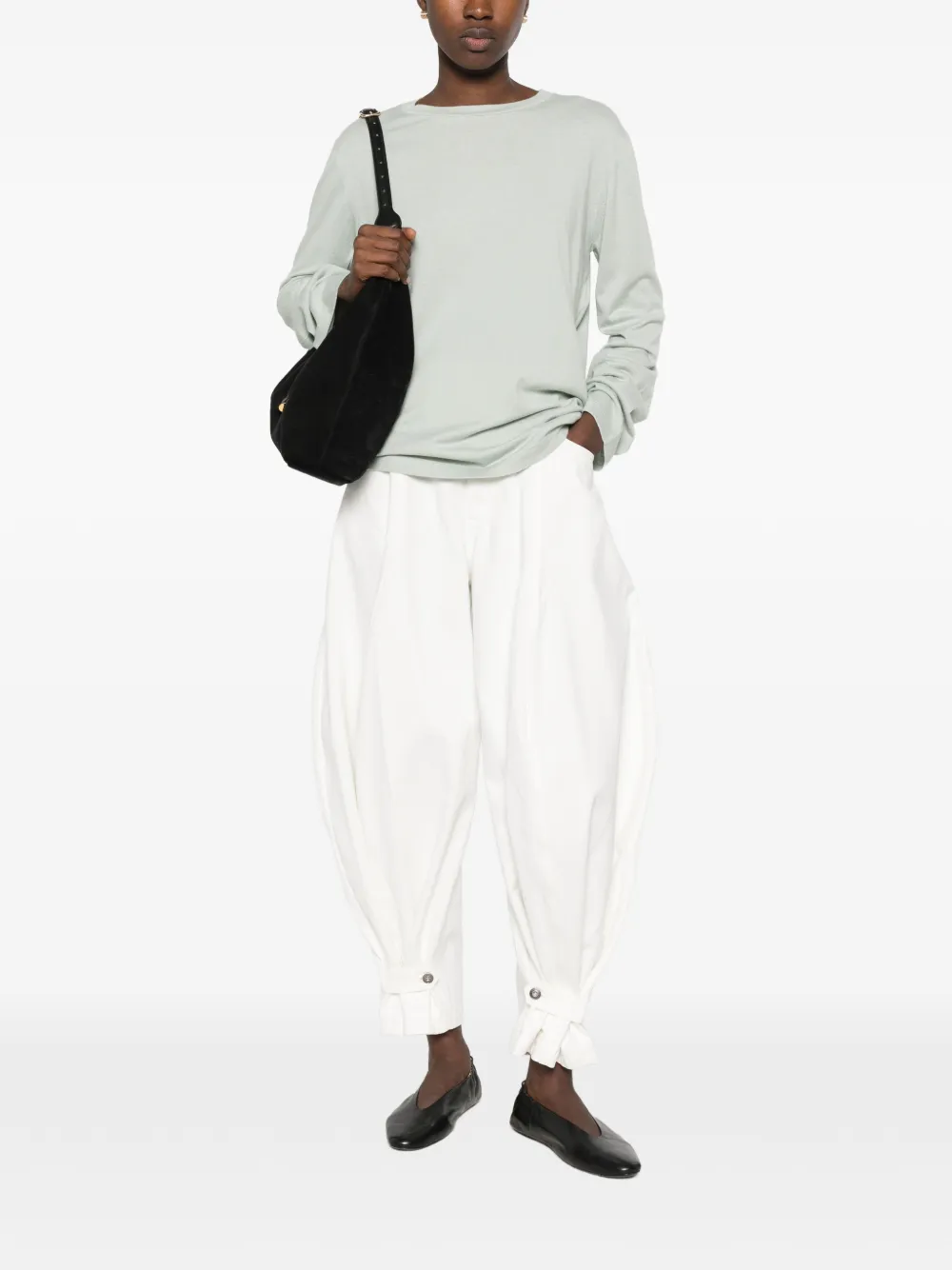 extreme cashmere Jones Long-sleeve T-shirt in Neutrals, view 3