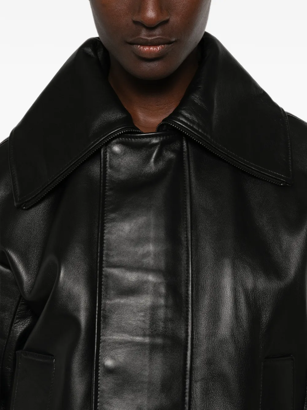 Erika Cavallini Jack met oversized kraag Zwart
