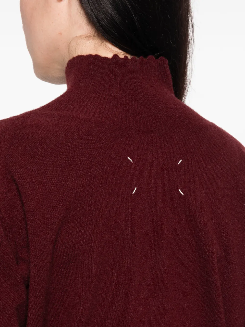 Maison Margiela Gerafelde trui met hoge hals Rood
