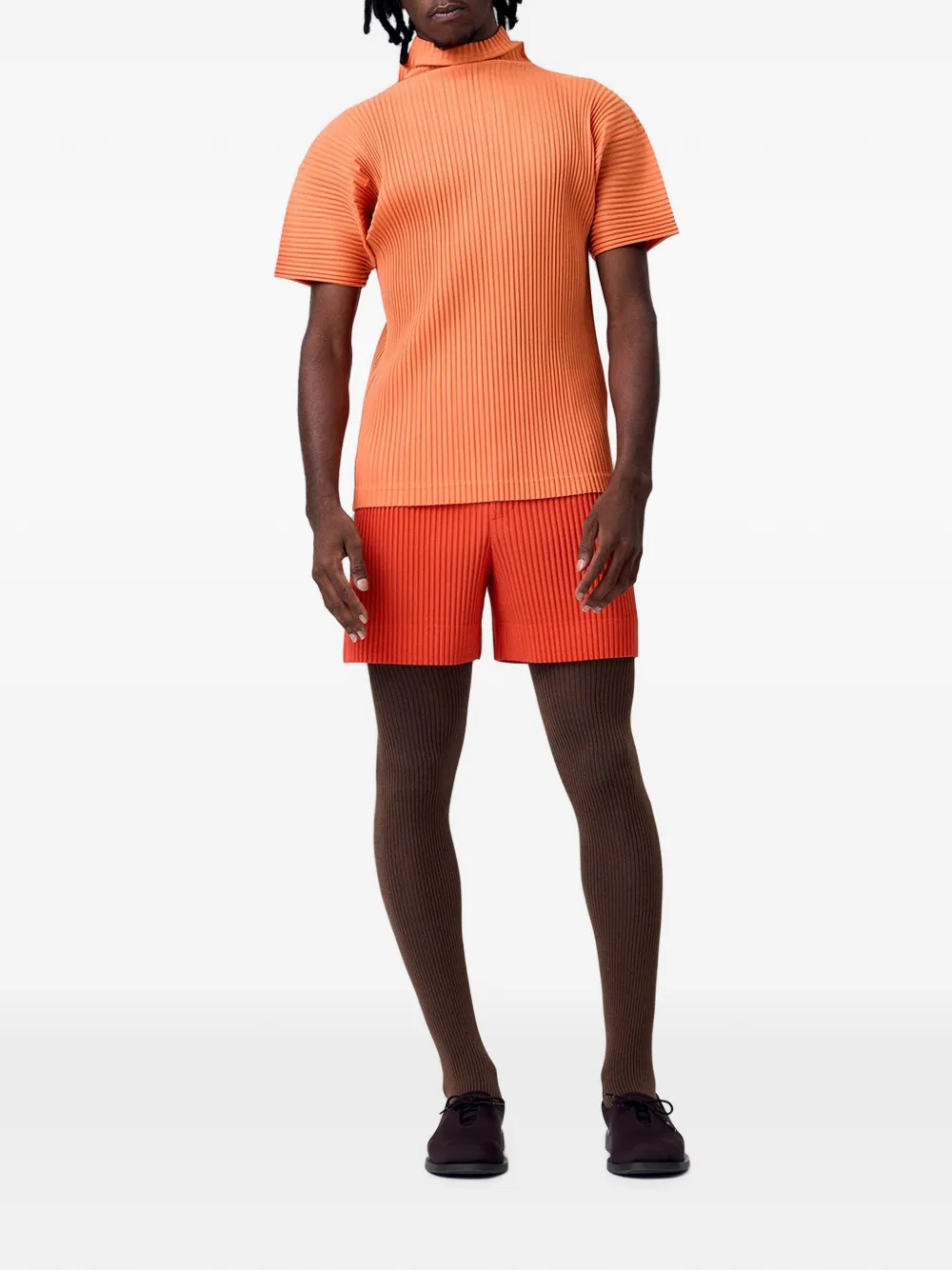 Homme Plissé Issey Miyake Colorful Pleats elastische bermuda shorts met plooien Oranje