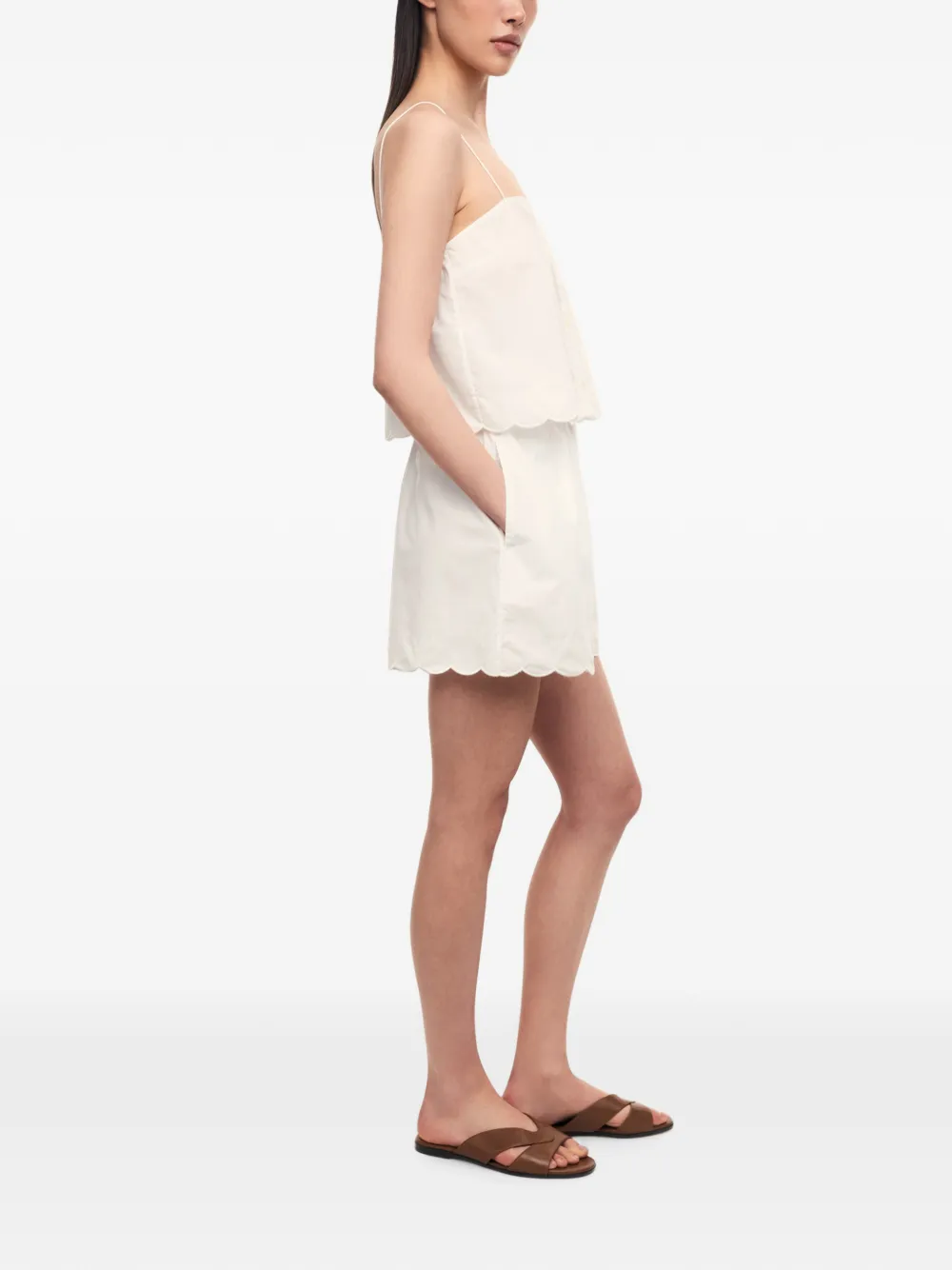 12 STOREEZ Rocaille mini-shorts met gewelfde zoom Wit