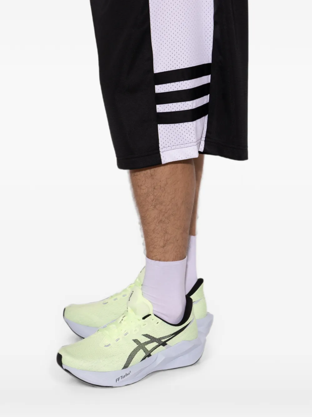 ASICS Novablast 6 sneakers Geel