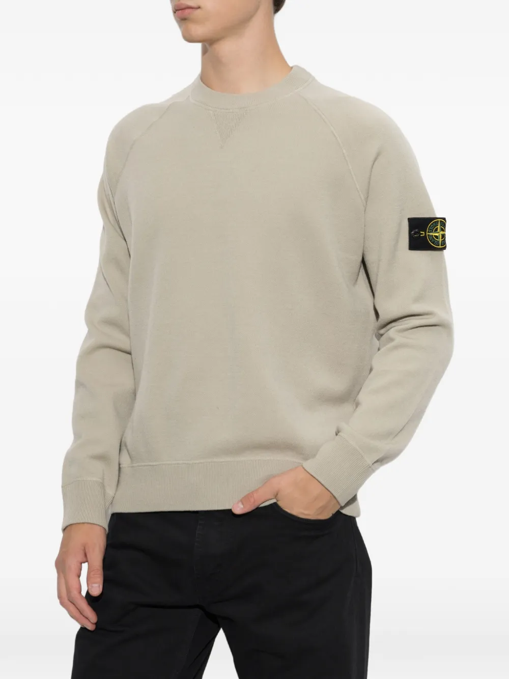 Stone Island Trui met logopatch en raglan mouwen Beige