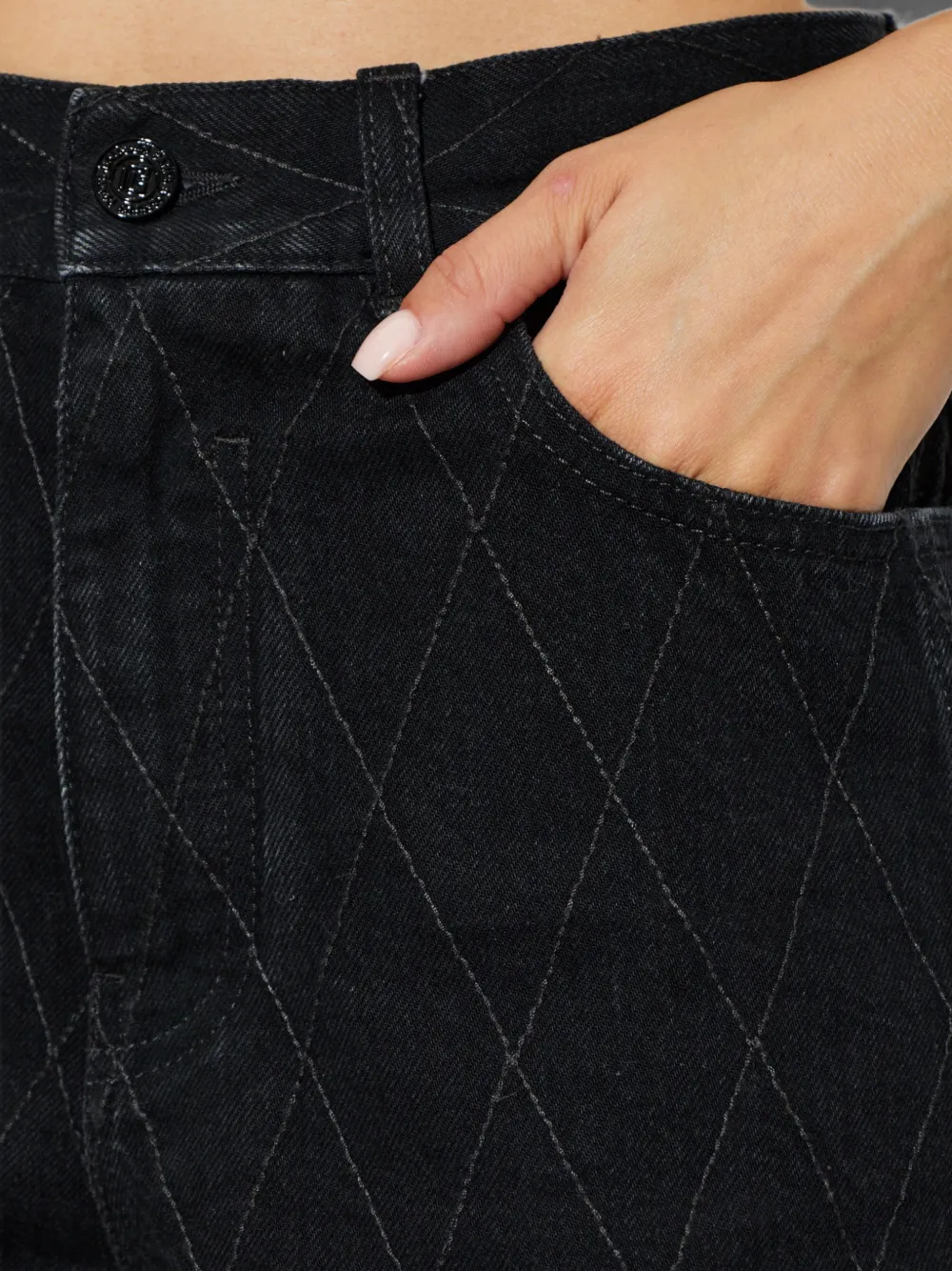 Balmain Gewatteerde shorts met omgeslagen pijpen Zwart