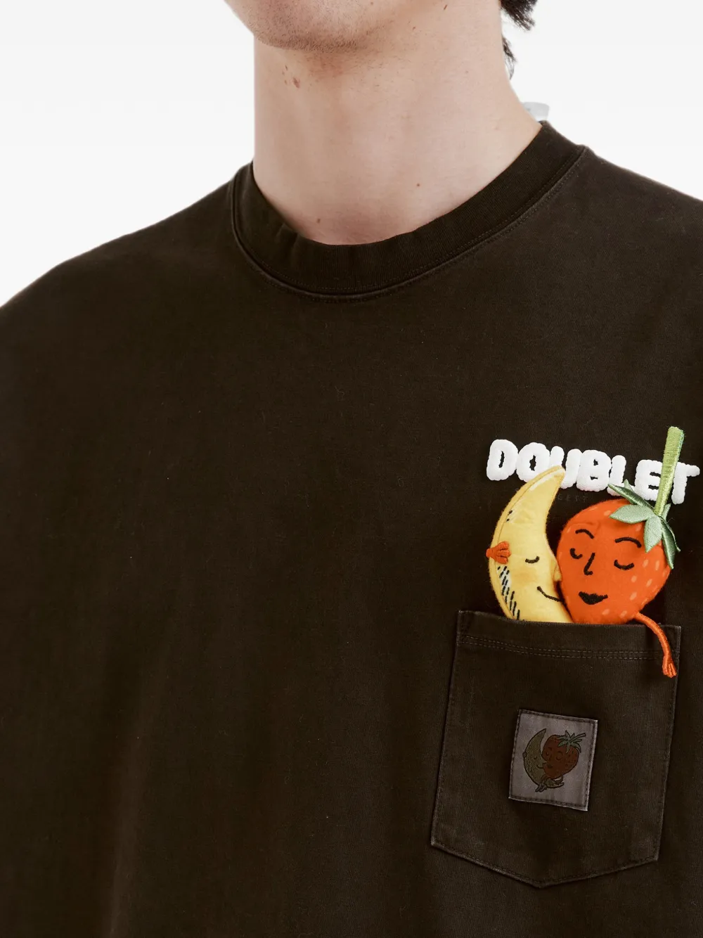 Doublet T-shirt met borstzak en patch Bruin