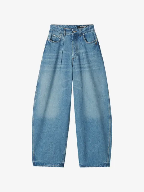Jacquemus vaqueros con detalle de pinzas y efecto degradado