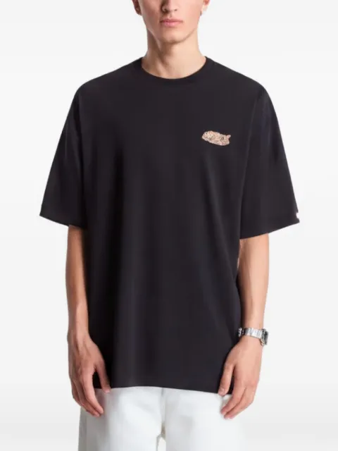 A BATHING APE® logo T-shirt