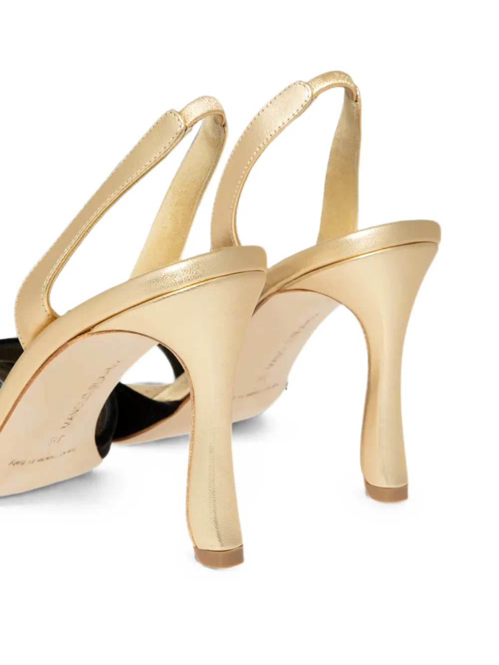 Manolo Blahnik Callydra sandalen met gekruiste bandjes Goud