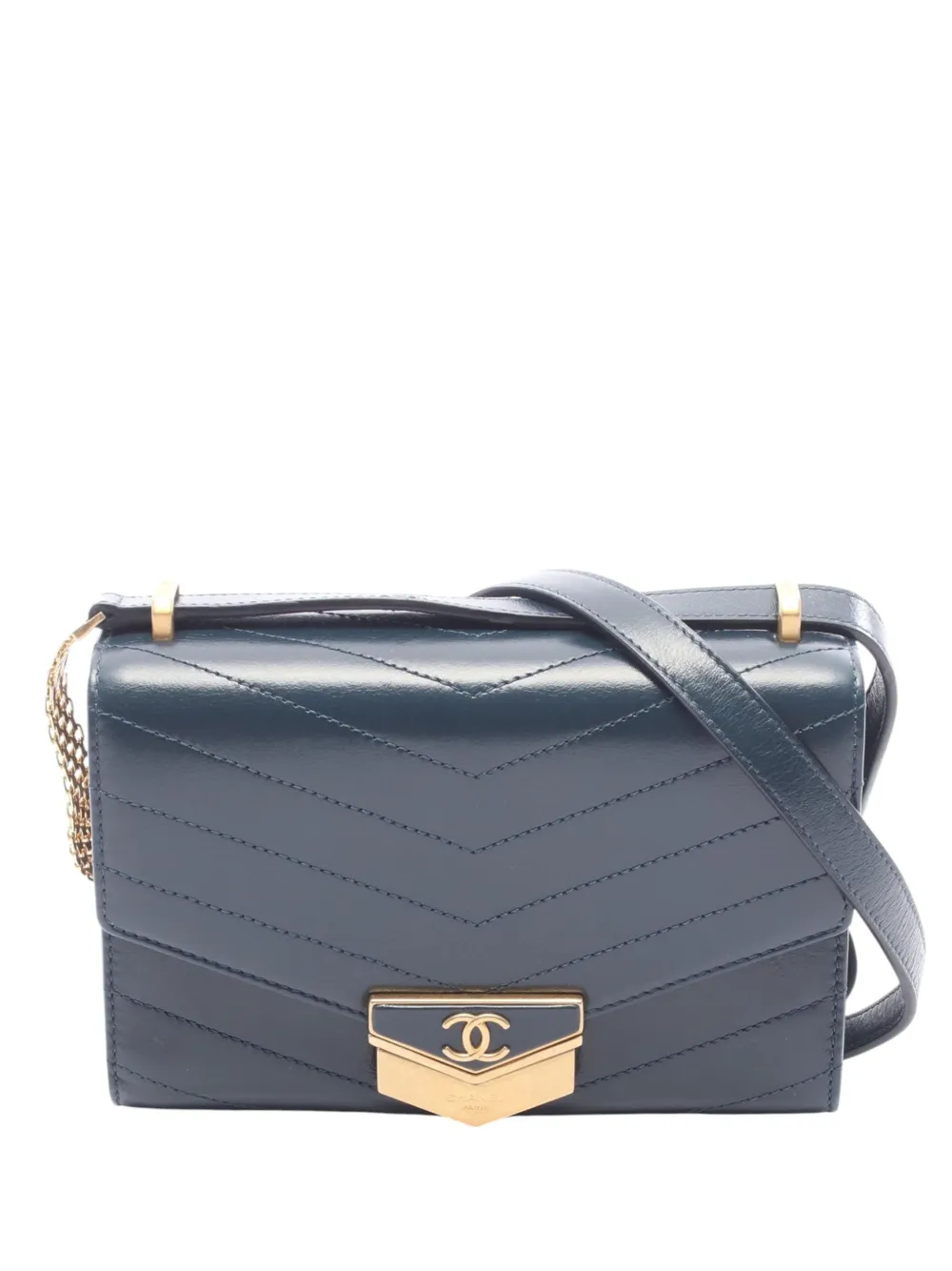 CHANEL Pre-Owned 2018-2019 Small CC Chevron Calfskin Medal Flap crossbody bag - Grün