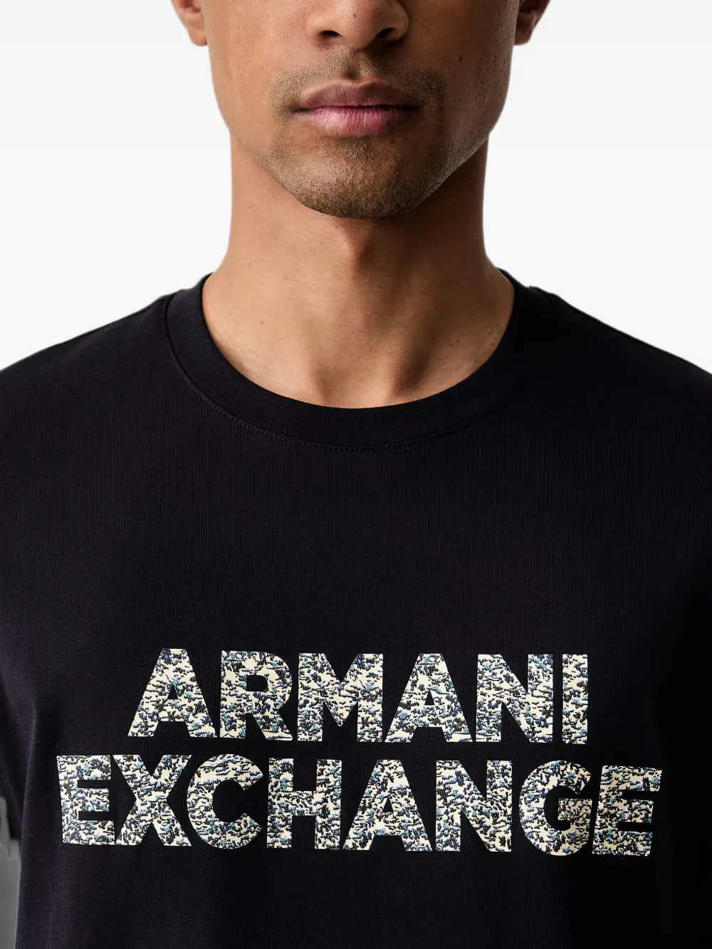 Armani Exchange T-shirt met logoprint Zwart