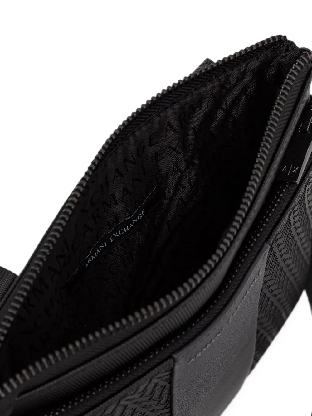 Armani Exchange Messengertas met monogram-patroon en logo-patch Zwart