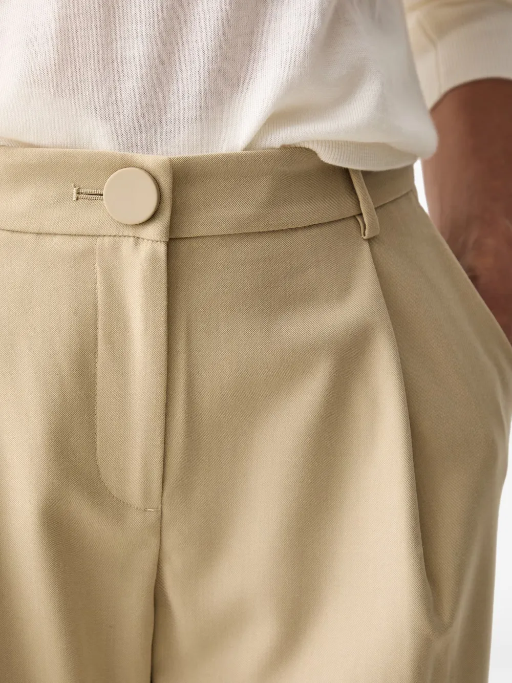 Armani Exchange Broek met geplooid detail Beige
