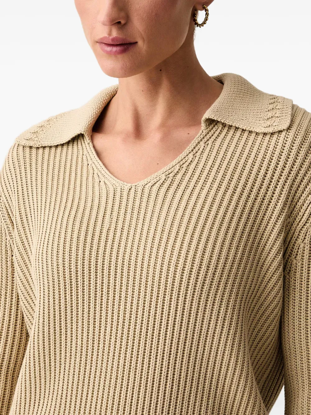 Armani Exchange Ribgebreide trui met gespreide kraag Beige