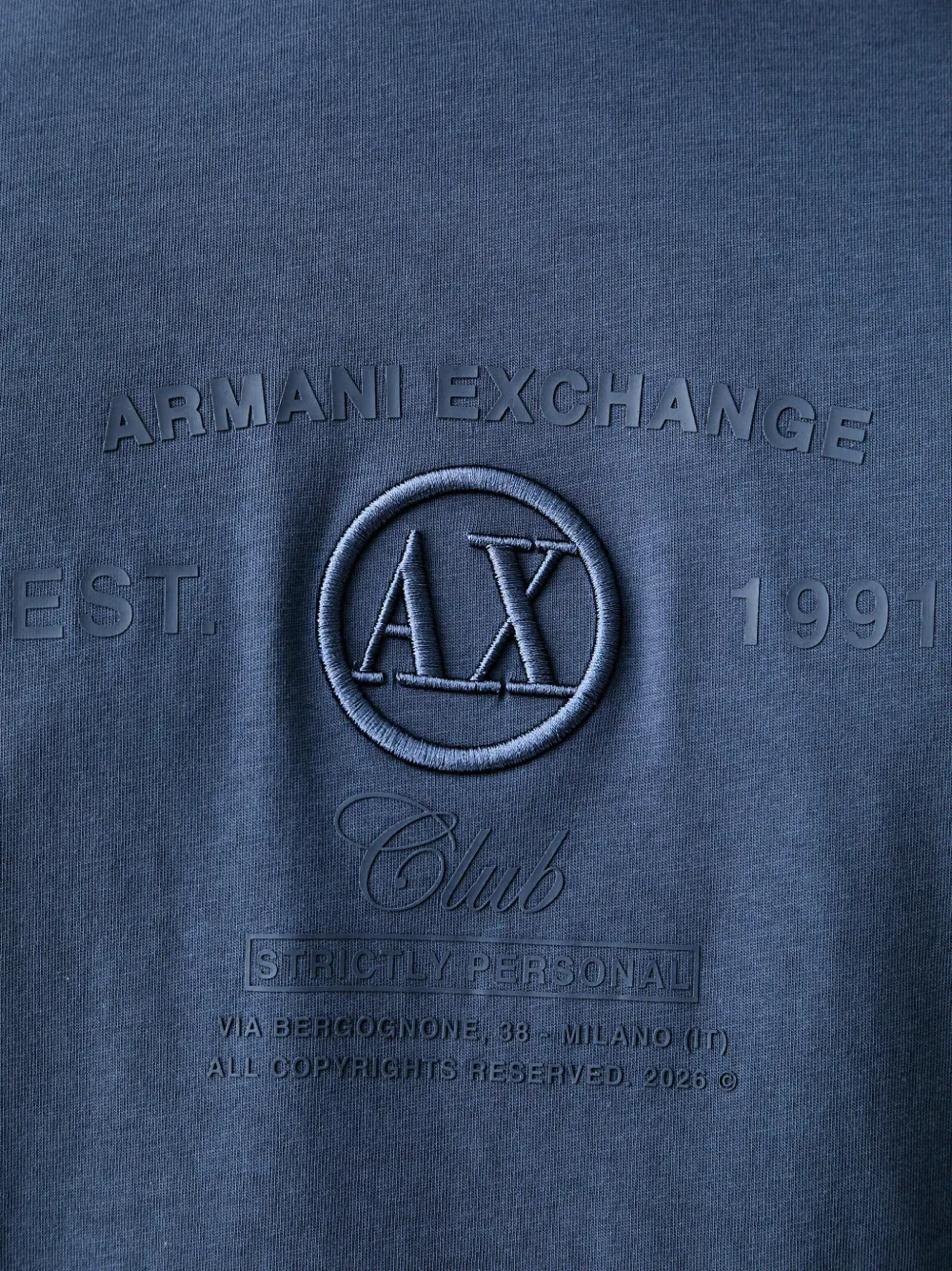 Armani Exchange T-shirt met geborduurd logo Blauw