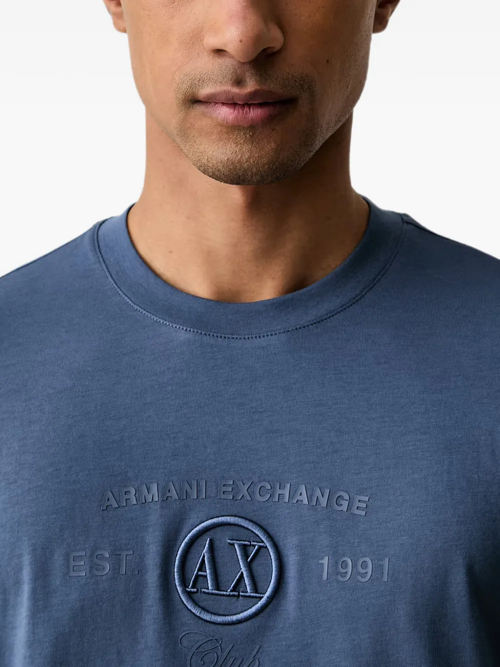 Armani Exchange T-shirt met geborduurd logo Blauw