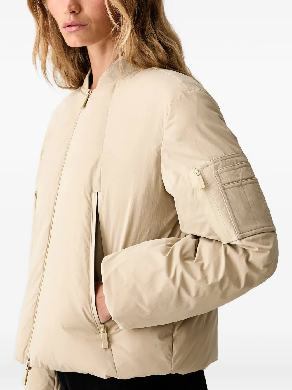 Armani Exchange Bomberjack met logoprint Beige