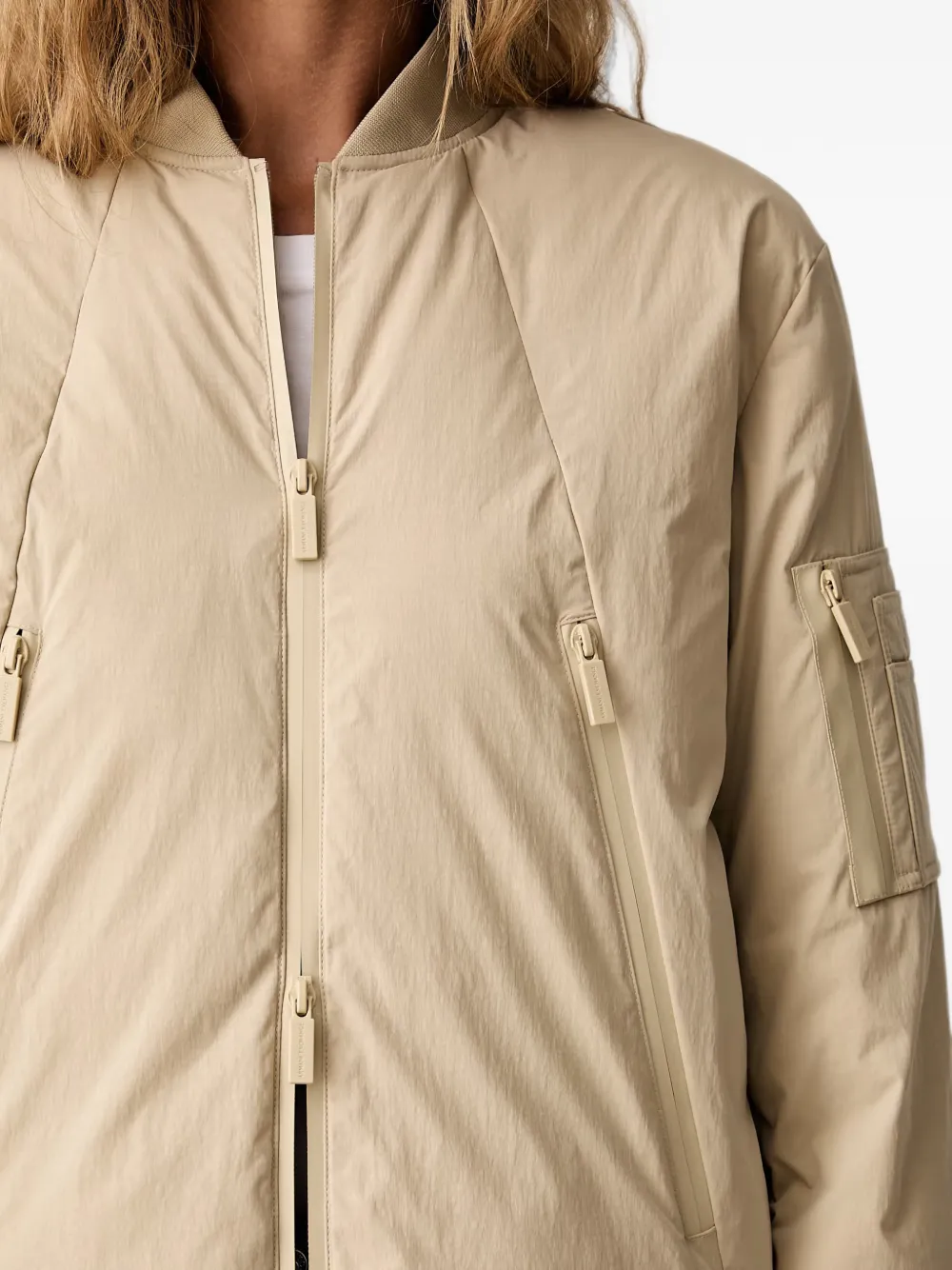 Armani Exchange Bomberjack met logoprint Beige