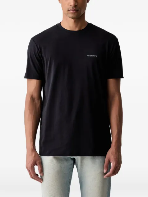 Armani Exchange playera con logo estampado