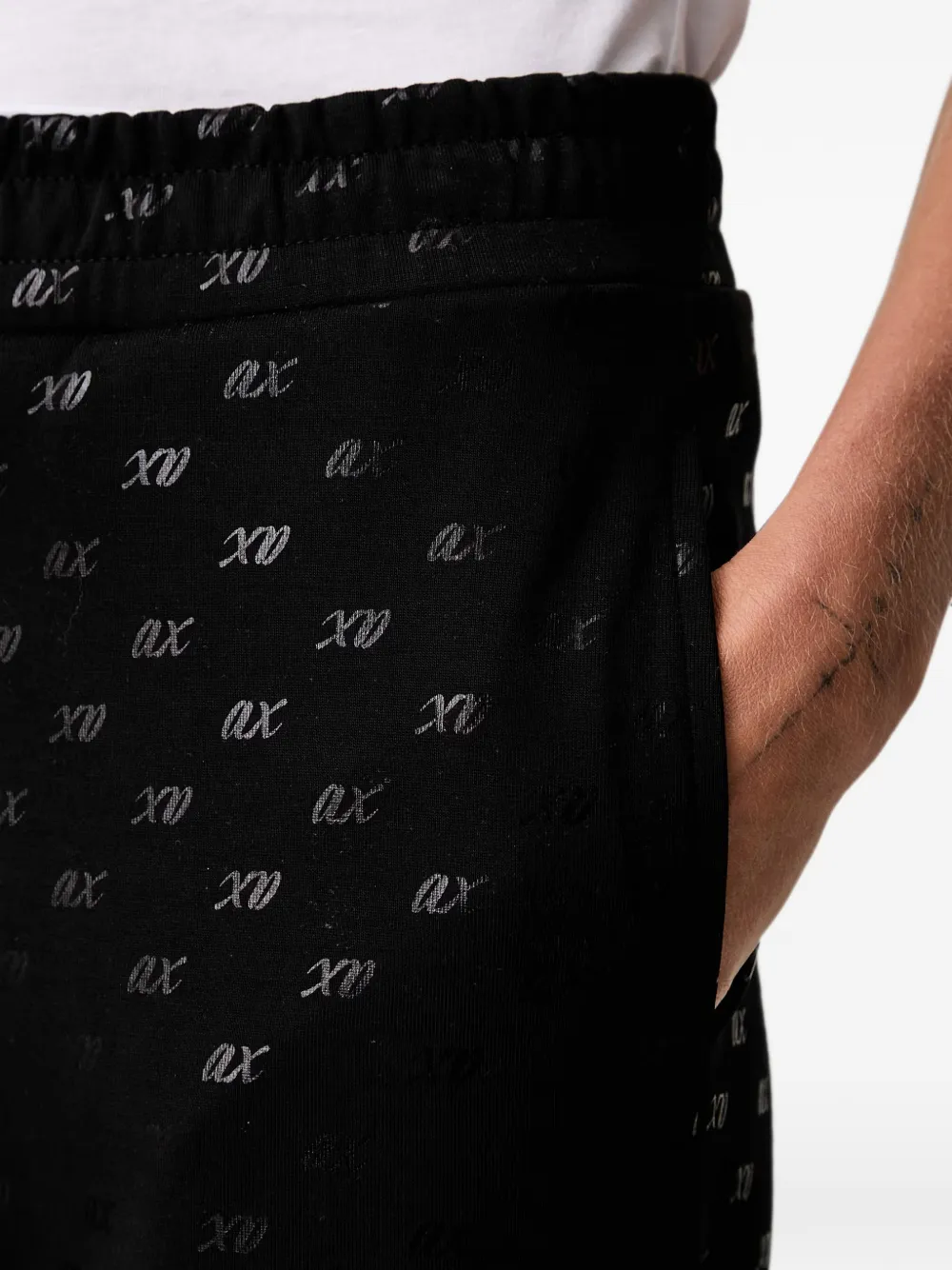 Armani Exchange Broek met monogram-print Zwart