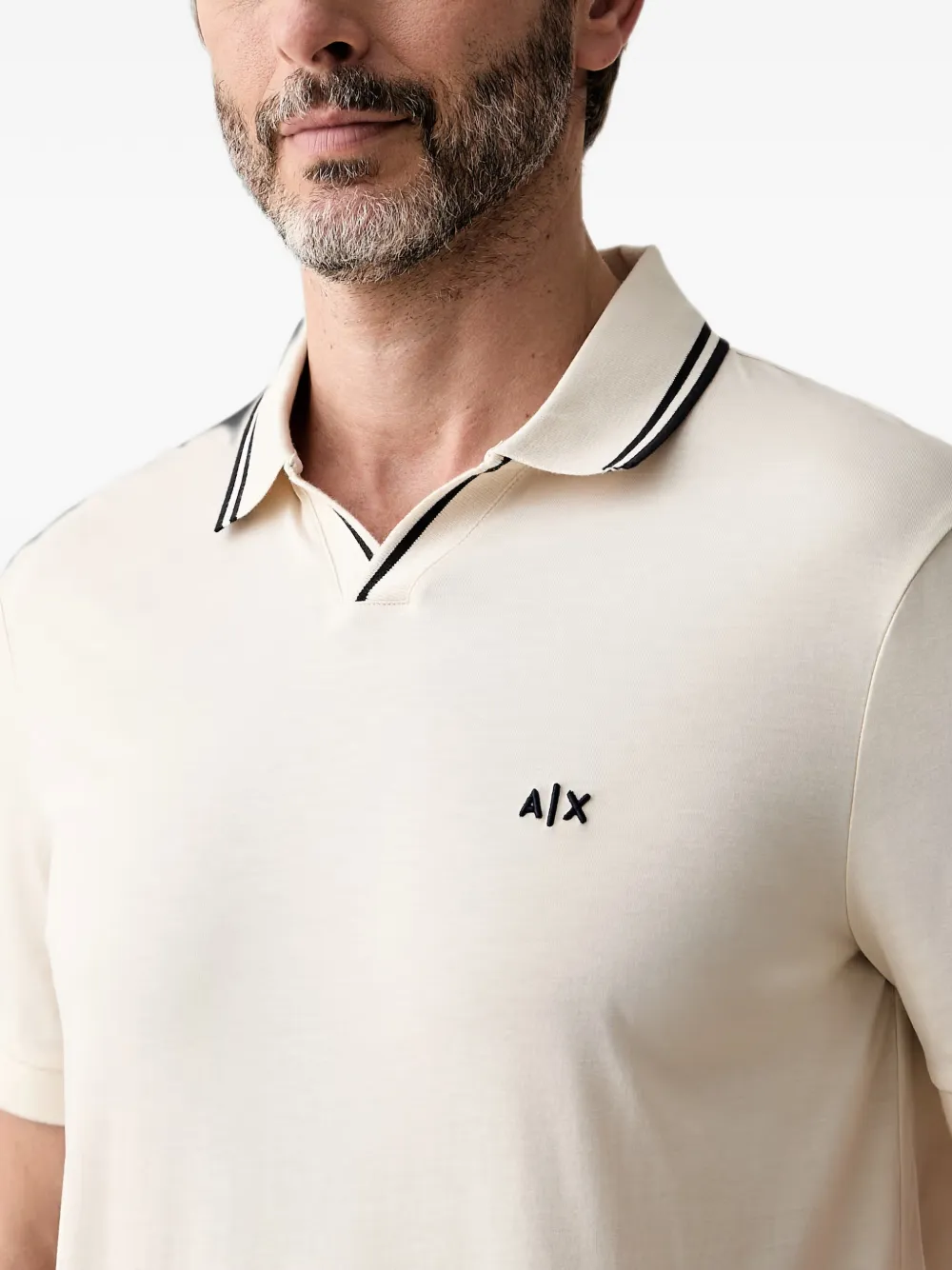 Armani Exchange T-shirt met geborduurd logo Beige