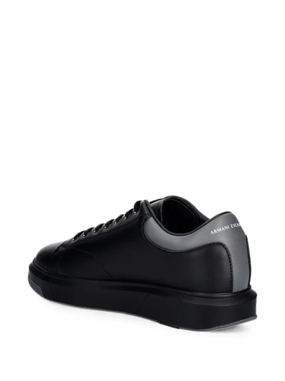 Armani Exchange logo-embossed lace-up sneakers Zwart