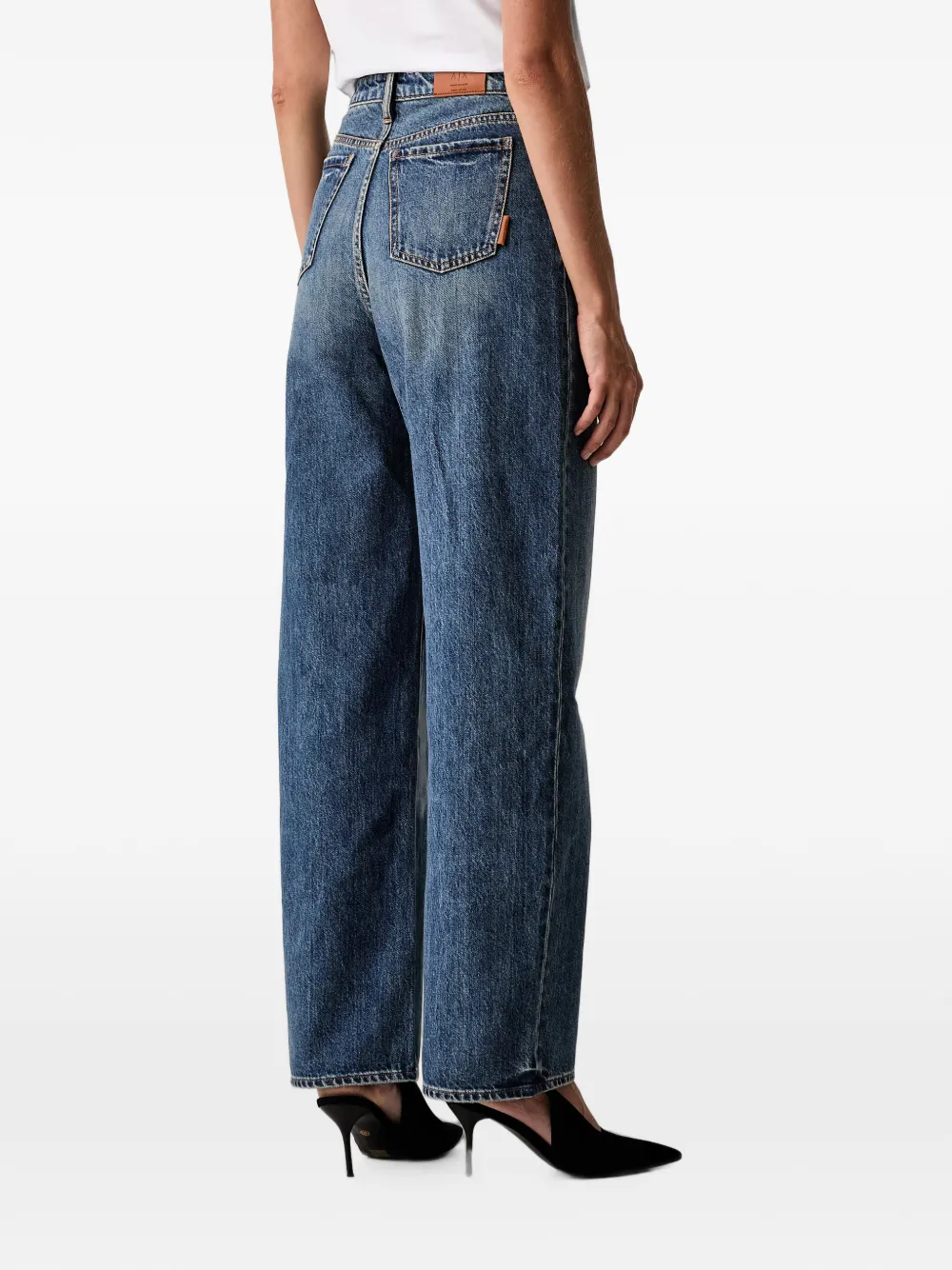 Armani Exchange Straight jeans met vervaagd effect Blauw