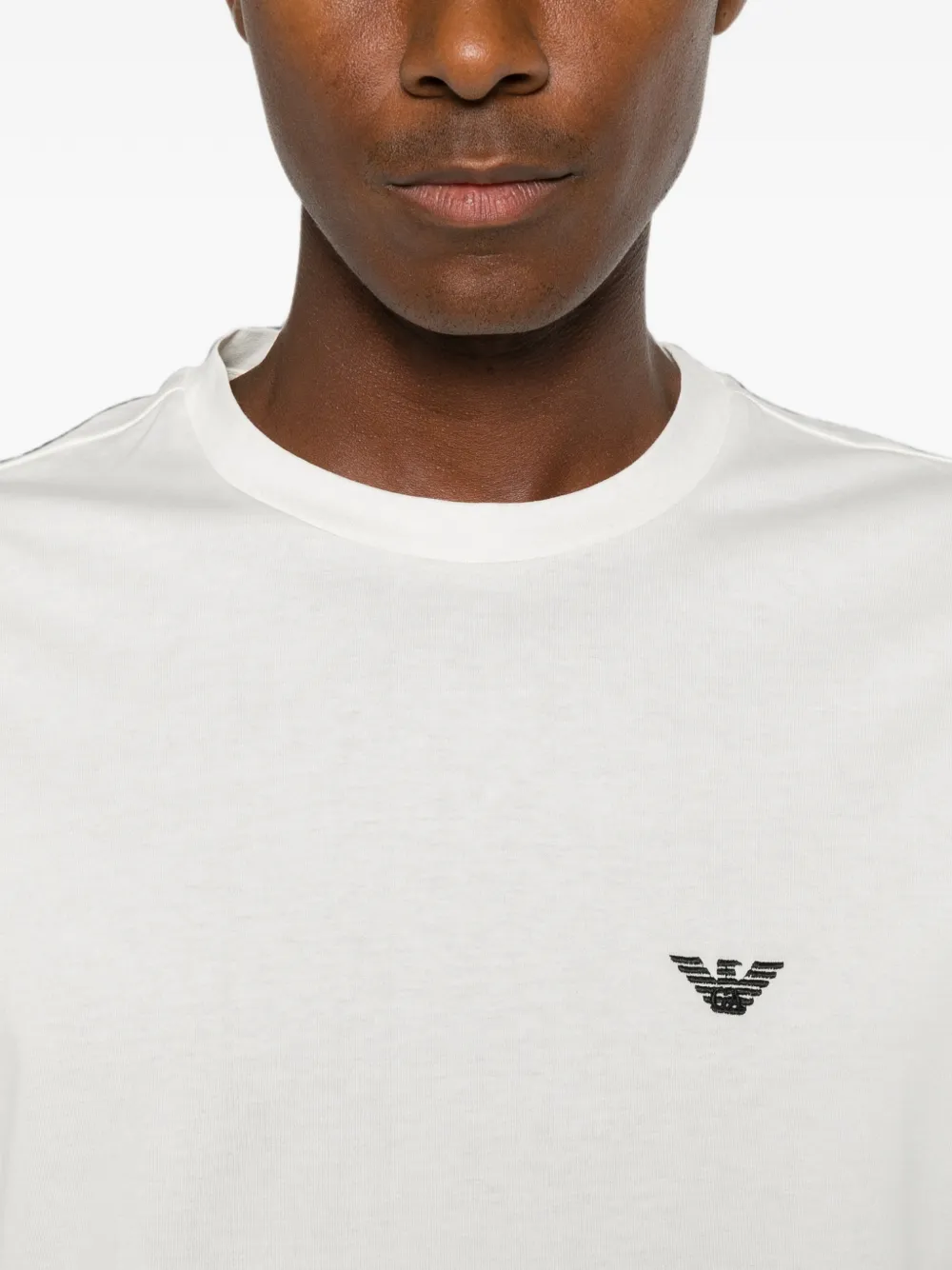 Emporio Armani T-shirt met logoprint met ronde hals Wit