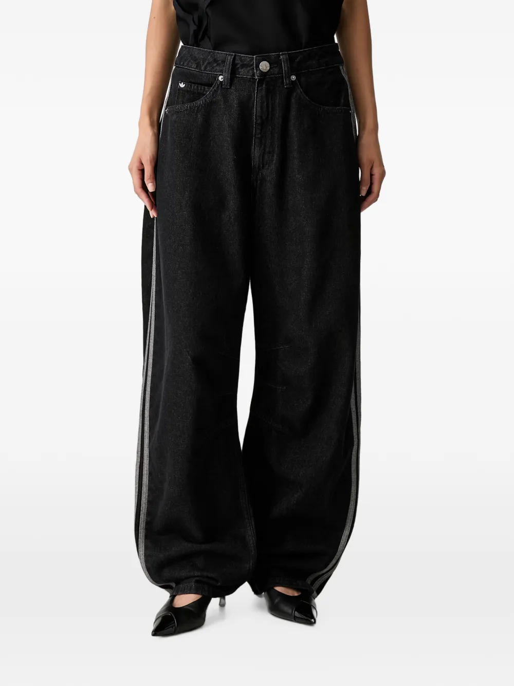 adidas high-rise barrel-leg denim pants Zwart