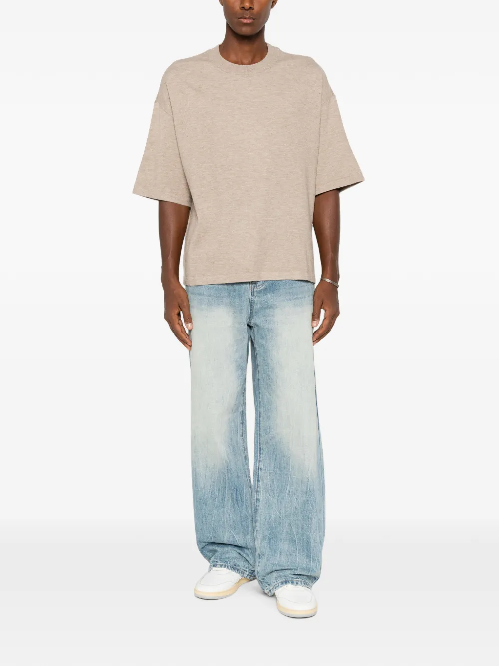 FEAR OF GOD ESSENTIALS T-shirt met logopatch en verlaagde schouders Beige