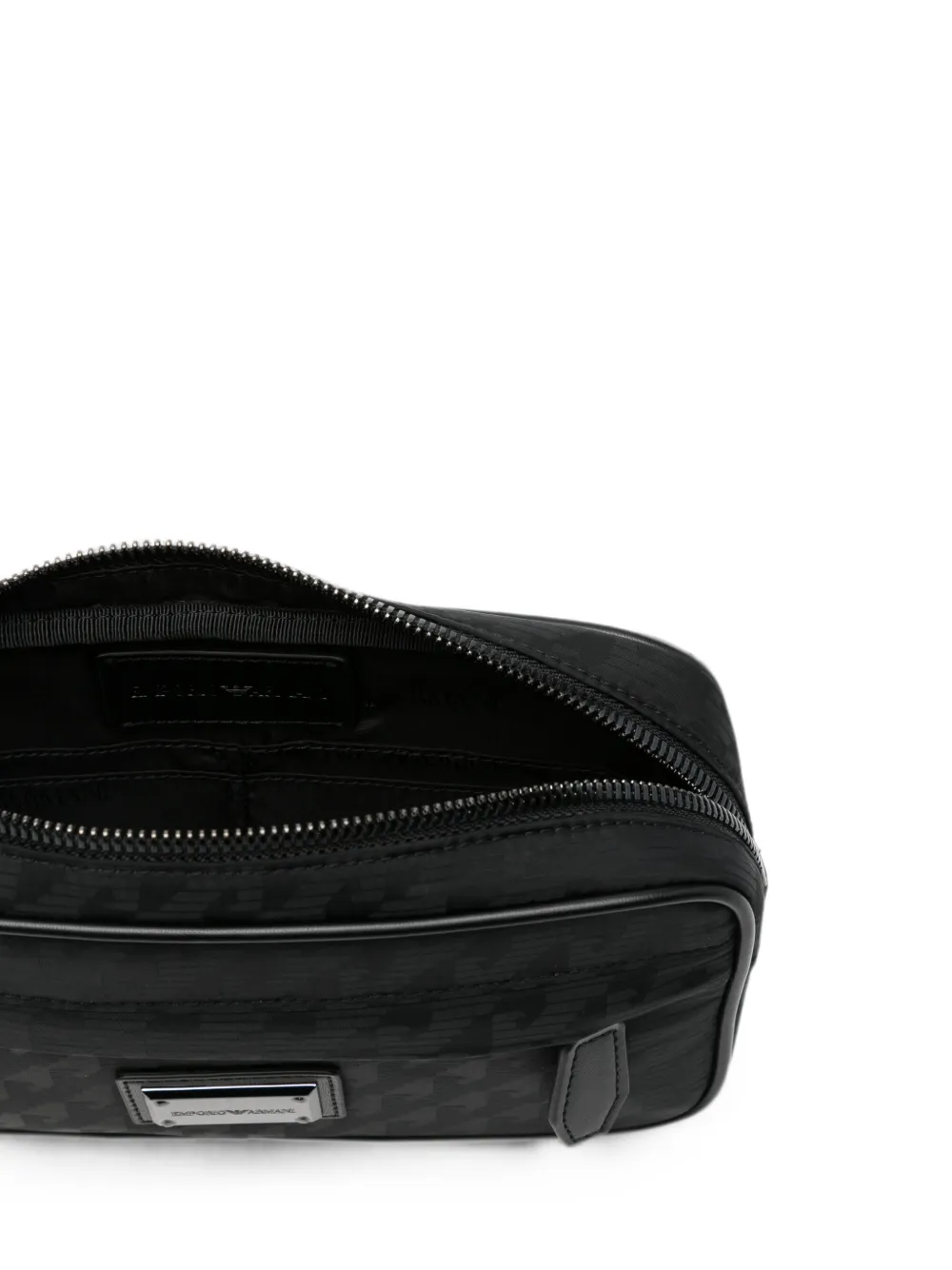Emporio Armani Toilettas met logoplakkaat en monogram-print Zwart