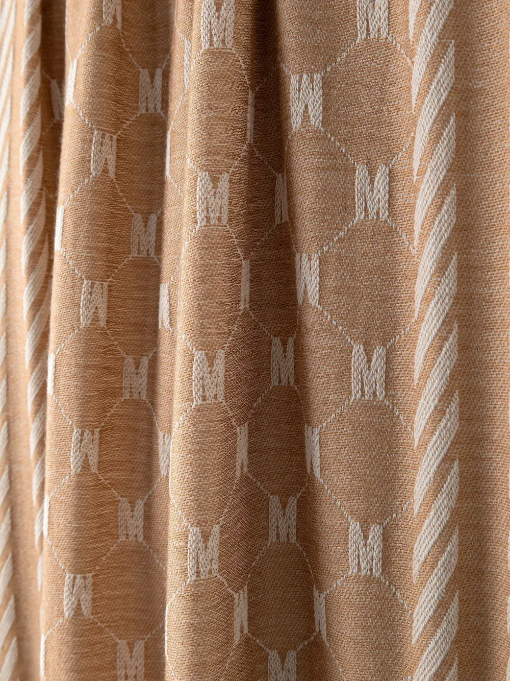 Moschino Wollen sjaal met monogram-patroon en franje Beige