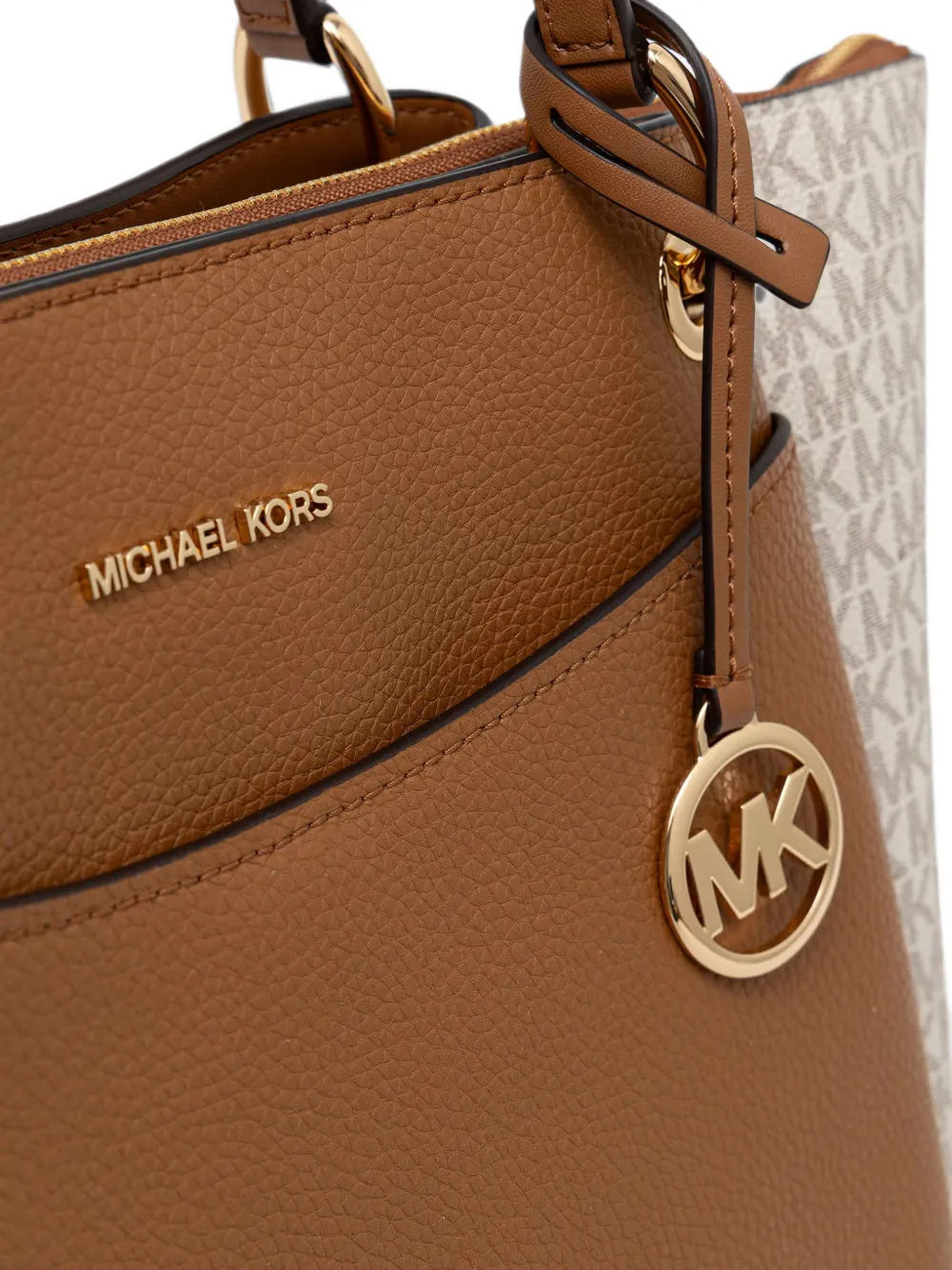 Michael Kors Shopper met logo-print en textuur Bruin