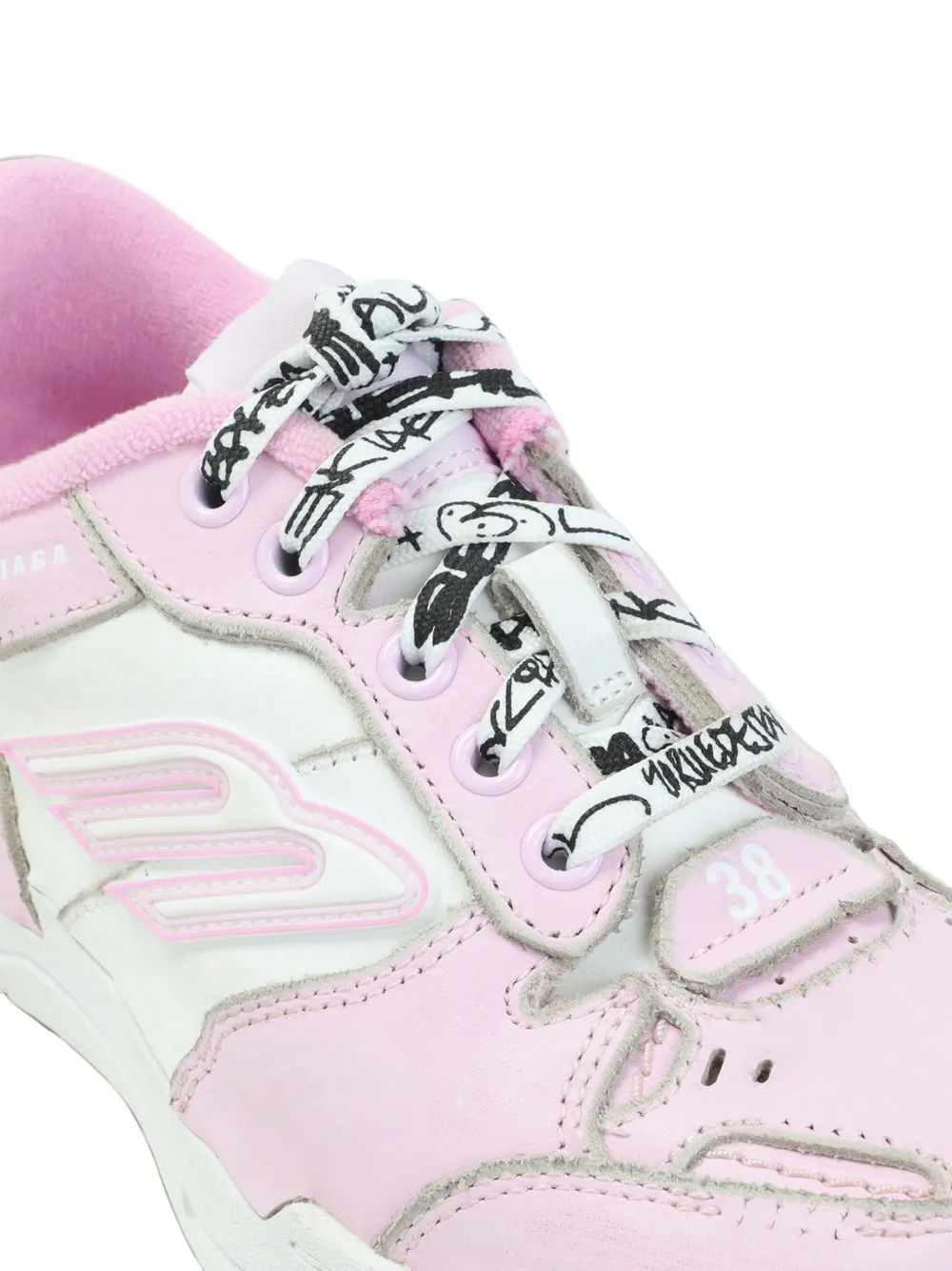 Balenciaga Hamptons medium worn-out trainers Roze