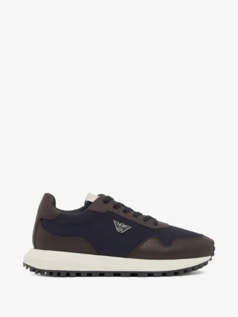 Emporio Armani tenis con placa del logo