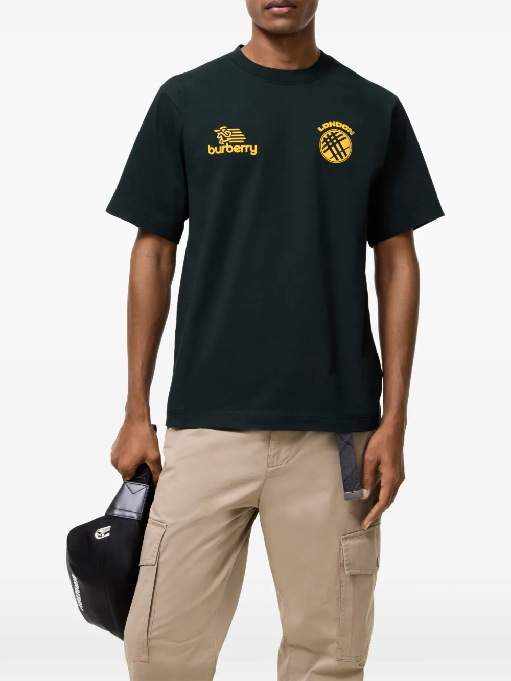 Burberry T-shirt met logo badge Blauw