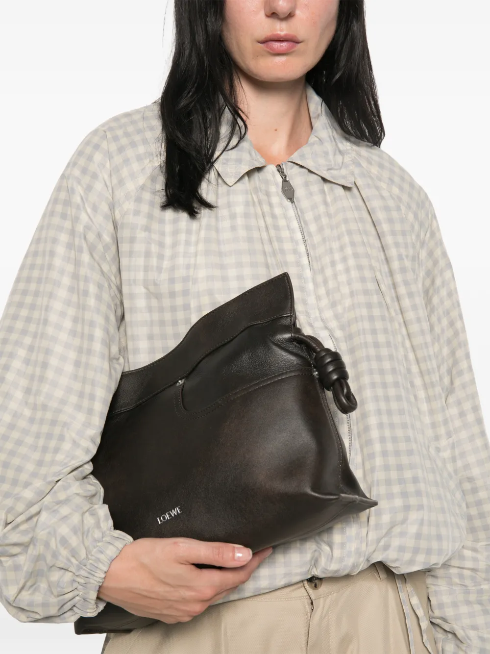 LOEWE Medium Panta Flamenco clutch van glanzend kalfsleer Bruin