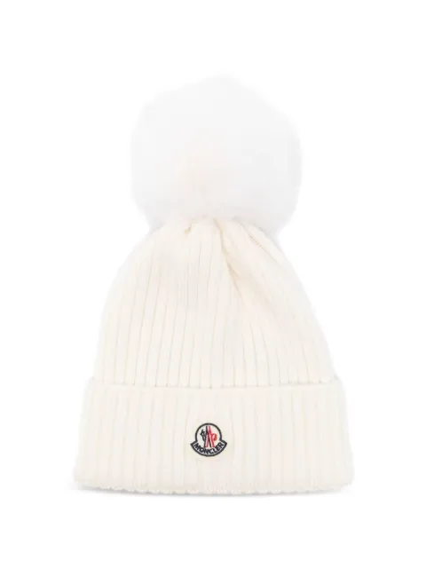 Moncler Enfant pom-pom logo-patch beanie hat