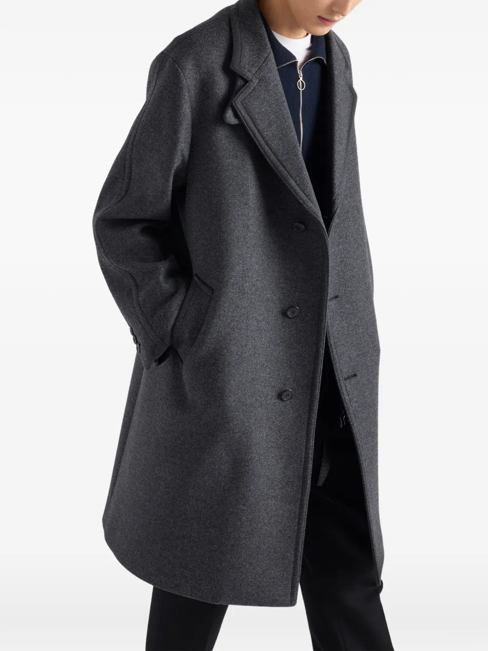 Prada Jas met enkele rij knopen en leren afwerking Grijs