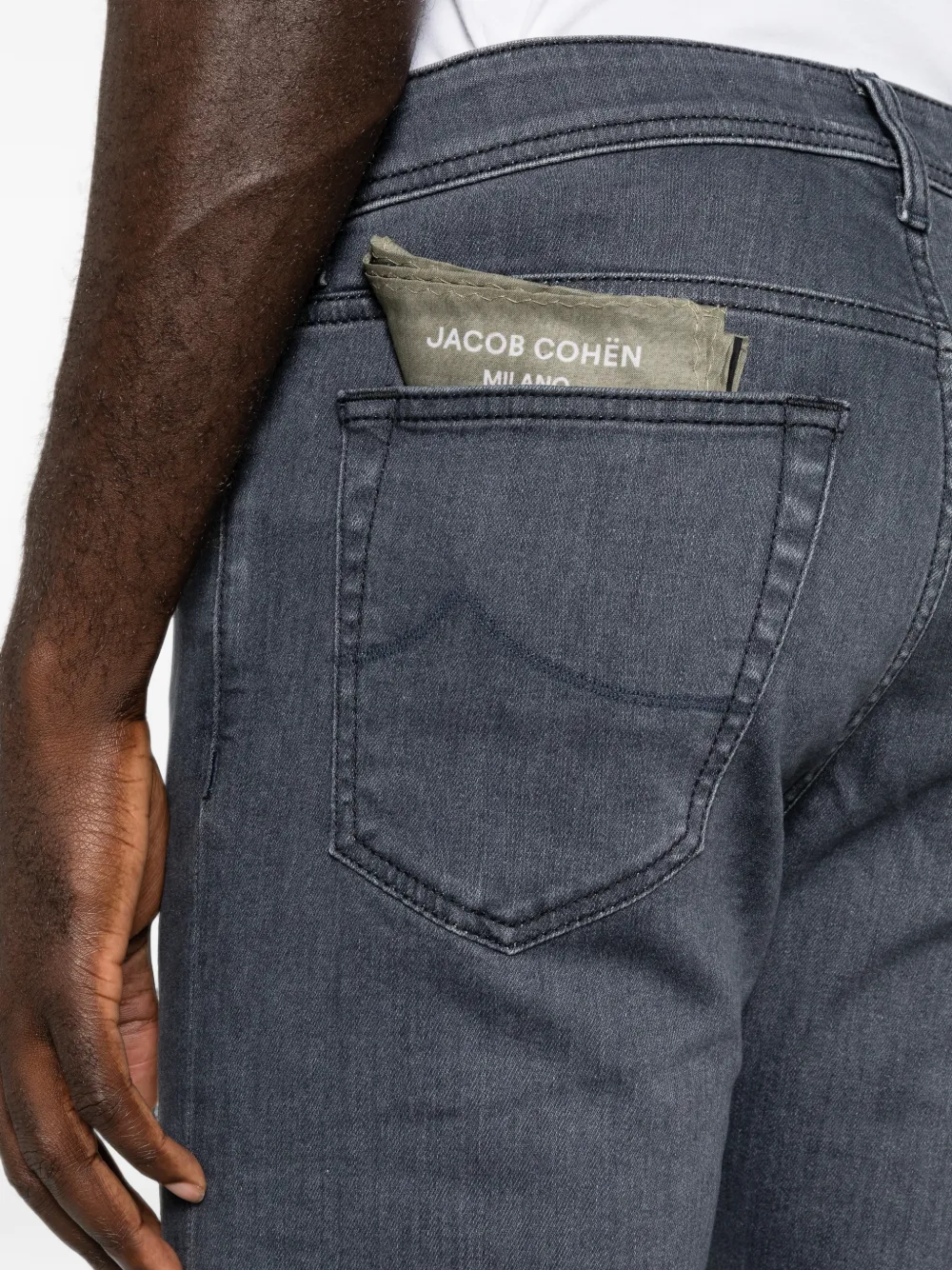 Jacob Cohën Bard straight jeans met logopatch Grijs