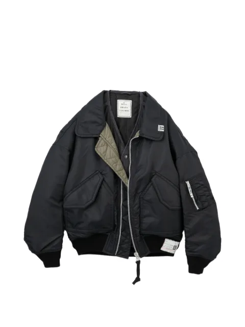 Maison MIHARA YASUHIRO chamarra con capa desplazada