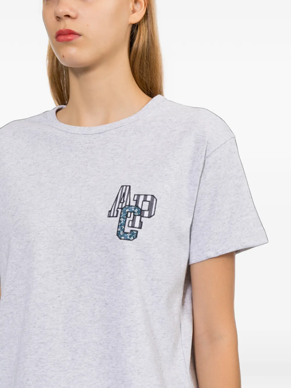 A.P.C. T-shirt met geborduurd logo Grijs