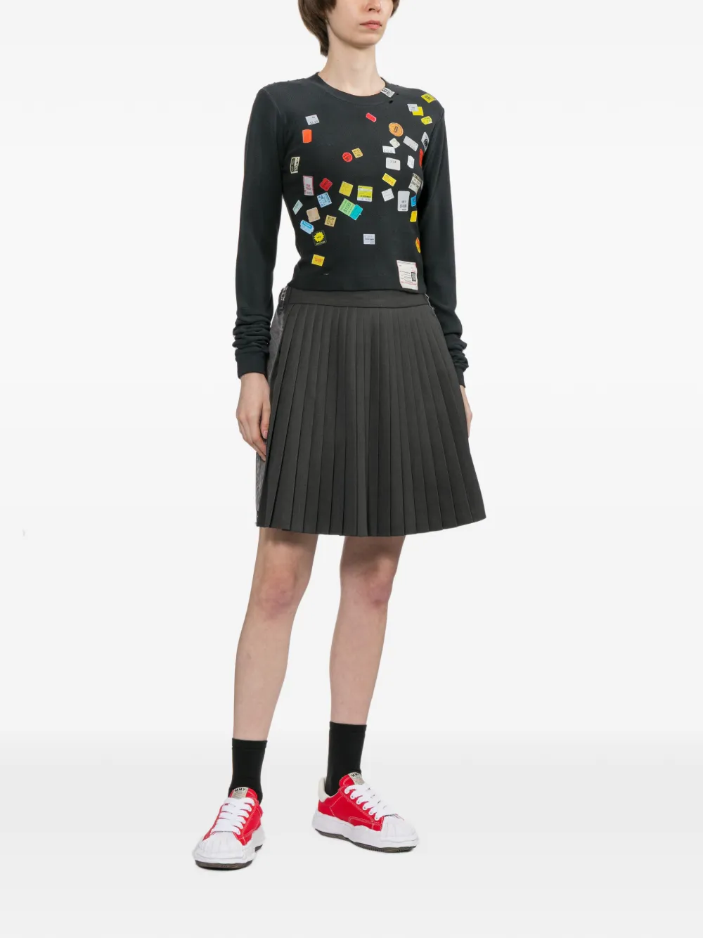 Maison MIHARA YASUHIRO Cropped T-shirt met prijskaartje en print Grijs