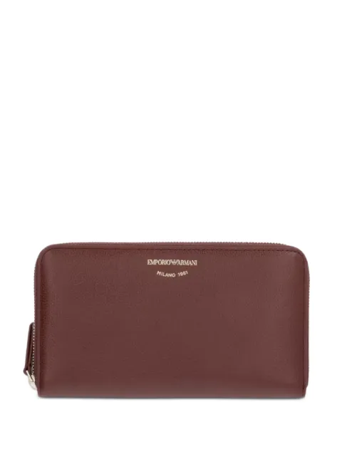 Emporio Armani wallet in pebbled leather with a zip around closure