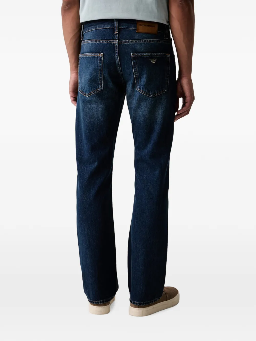 Emporio Armani Straight jeans met logoplakkaat Blauw